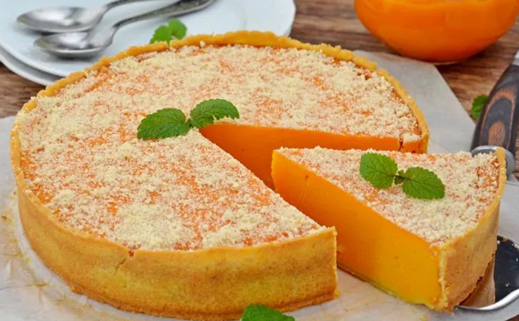 Пирог с тыквой на сковороде: мягкий, как домашний торт, но делать проще простого - похожая новость на Toplenta