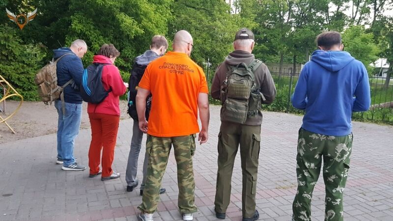 Спасенный поисковиками 63-летний мужчина в Калининграде  умер у больницы