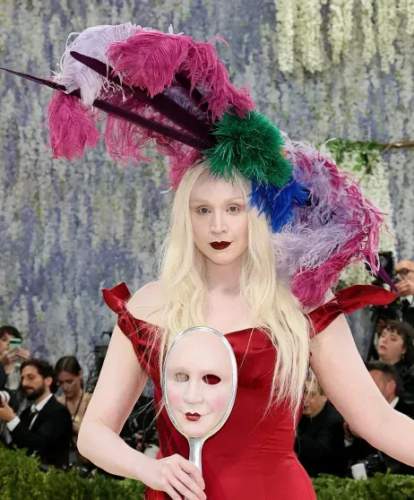 Met Gala — 2026: Джиджи Хадид, Аманда Сейфрид, Зои Кравиц, Оливия Уайлд на красной дорожке Images, Саттон, Джекман, костюма, Броуди, Метрополитенмузее, ХемингуэйСара, Джорджина, СториРозеЭдриан, ПиджонКоннор, ПиджонСара, ФостерСэм, СмитДрю, СмитСэм, РотРанее, ФостерХью, КристиХью, КристиГвендолин, УайлдГвендолин, УайлдОливия