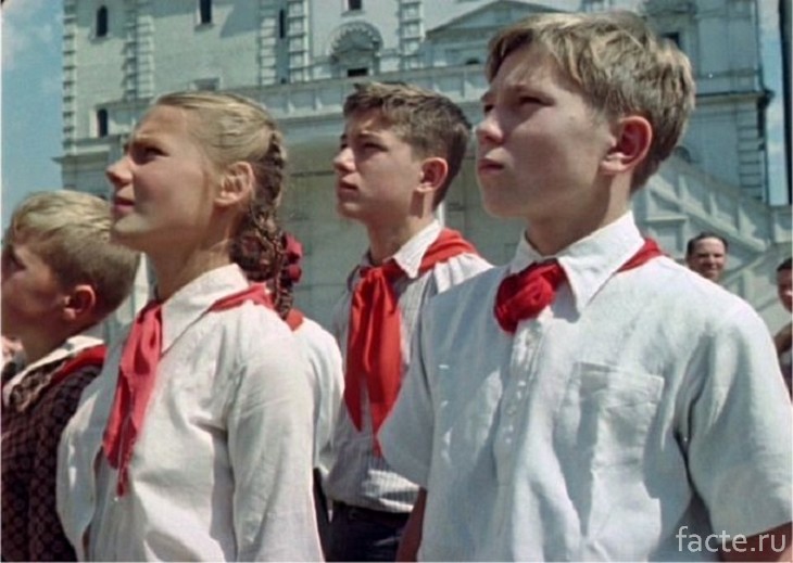 Советские люди на фотографиях 50-х годов НОСТАЛЬГИЯ,СОВЕТСКИЙ ПЕРИОД,СОВЕТСКИЙ СОЮЗ,СОЦИАЛИЗМ,СССР,ХРУЩЕВ