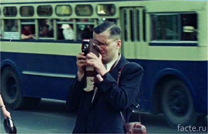 Советские люди на фотографиях 50-х годов НОСТАЛЬГИЯ,СОВЕТСКИЙ ПЕРИОД,СОВЕТСКИЙ СОЮЗ,СОЦИАЛИЗМ,СССР,ХРУЩЕВ