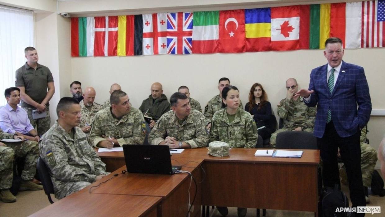 Аналитики считают, что в несостоявшейся «войне» победили Россия и США, а Украина проиграла Аналитики считают, что в несостоявшейся «войне» победили Россия и США, а Украина проиграла