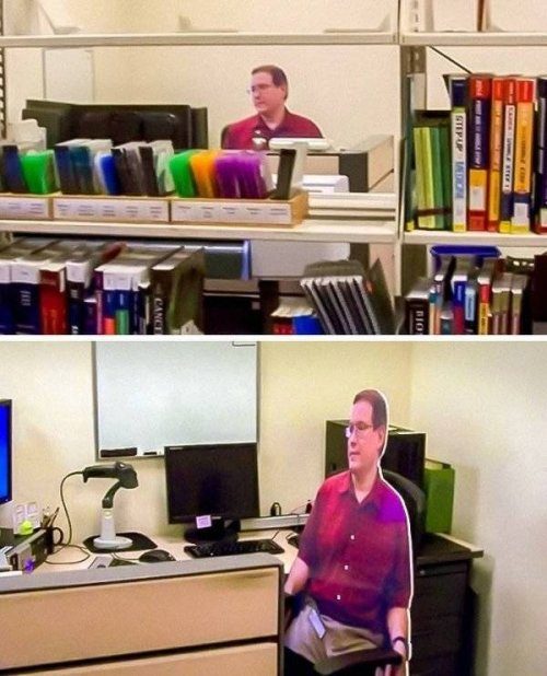 А где-то на работе... А где-то на работе...