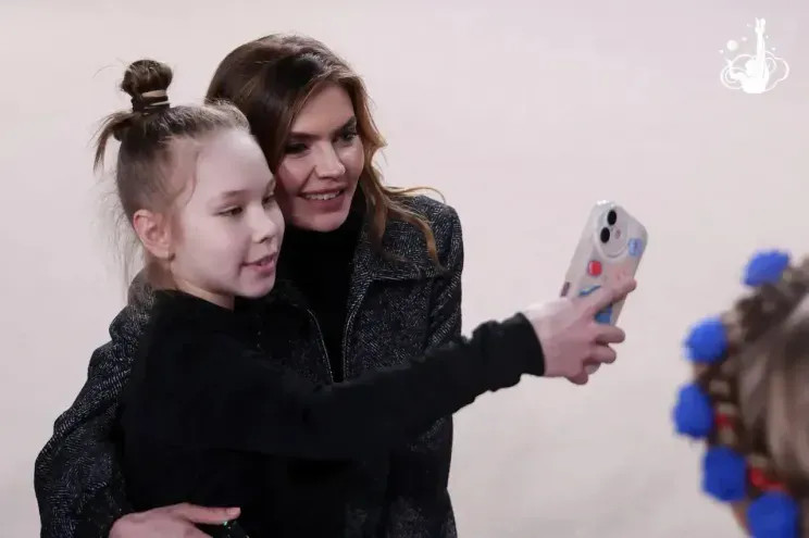 Алина Кабаева посетила чемпионат России по художественной гимнастике в Москве Алина Кабаева,г,Москва [1405113],город-курорт Сочи г,о,[95237466],г,Сочи [294728],Краснодарский край [294673],небесная грация,академия,россия по художественной гимнастике,город москва