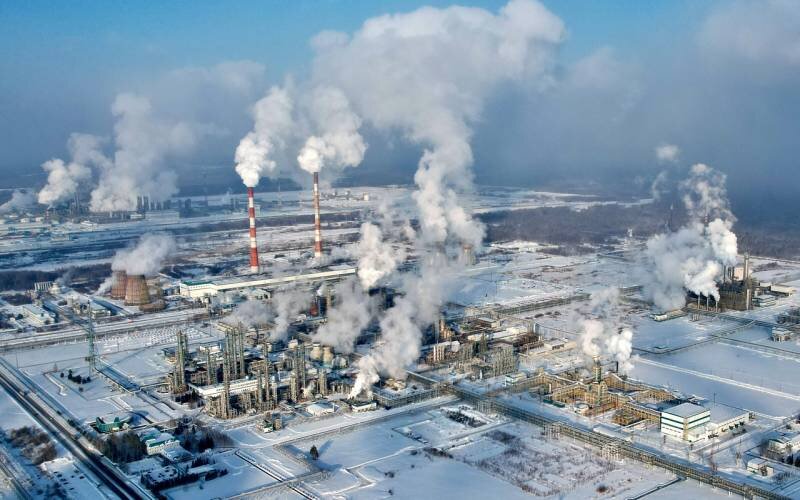 «Западно-Сибирский Нефтехимический Комбинат» является крупнейшим нефтехимическим проектом современной России.