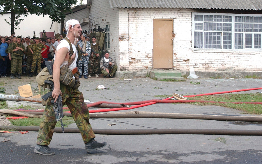 "Гвозди бы делать из этих людей". Как боец спецназа Максим Разумовский стал легендой при жизни г,Владикавказ [164382],г,Москва [1405113],город Владикавказ г,о,[95234230],город Ульяновск г,о,[95250397],г,Ульяновск [1325680],респ,Дагестан [78545],респ,Ингушетия [103401],респ,Северная Осетия - Алания [164313],респ,Чеченская [245026],спецназ,Ульяновская обл,[1325381]