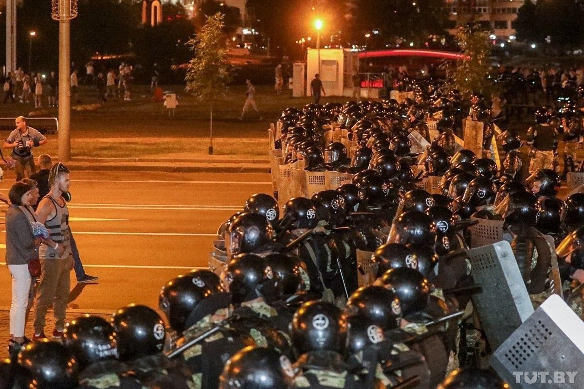 «Комментарии излишни…» Что происходит в Минске и других городах Белоруссии после выборов президента