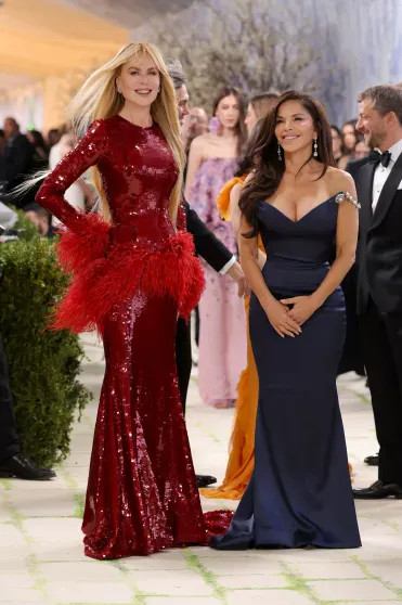 Met Gala — 2026: Николь Кидман с дочерью, Лорен Санчес, Анна Винтур, Кара Делевинь на красной дорожке Кидман, Images, Лорен, Николь, ЧемберлейнКара, СанчесЛорен, СанчесНиколь, СанчесАнна, ВинтурАнна, ВинтурЭмма, Метрополитенмузее, ДелевиньЭшли, КидманСандей, ГрэмФото, Julian, HamiltonGetty, CoppolaGetty, Dimitrios, KambourisGetty, КидманЛорен