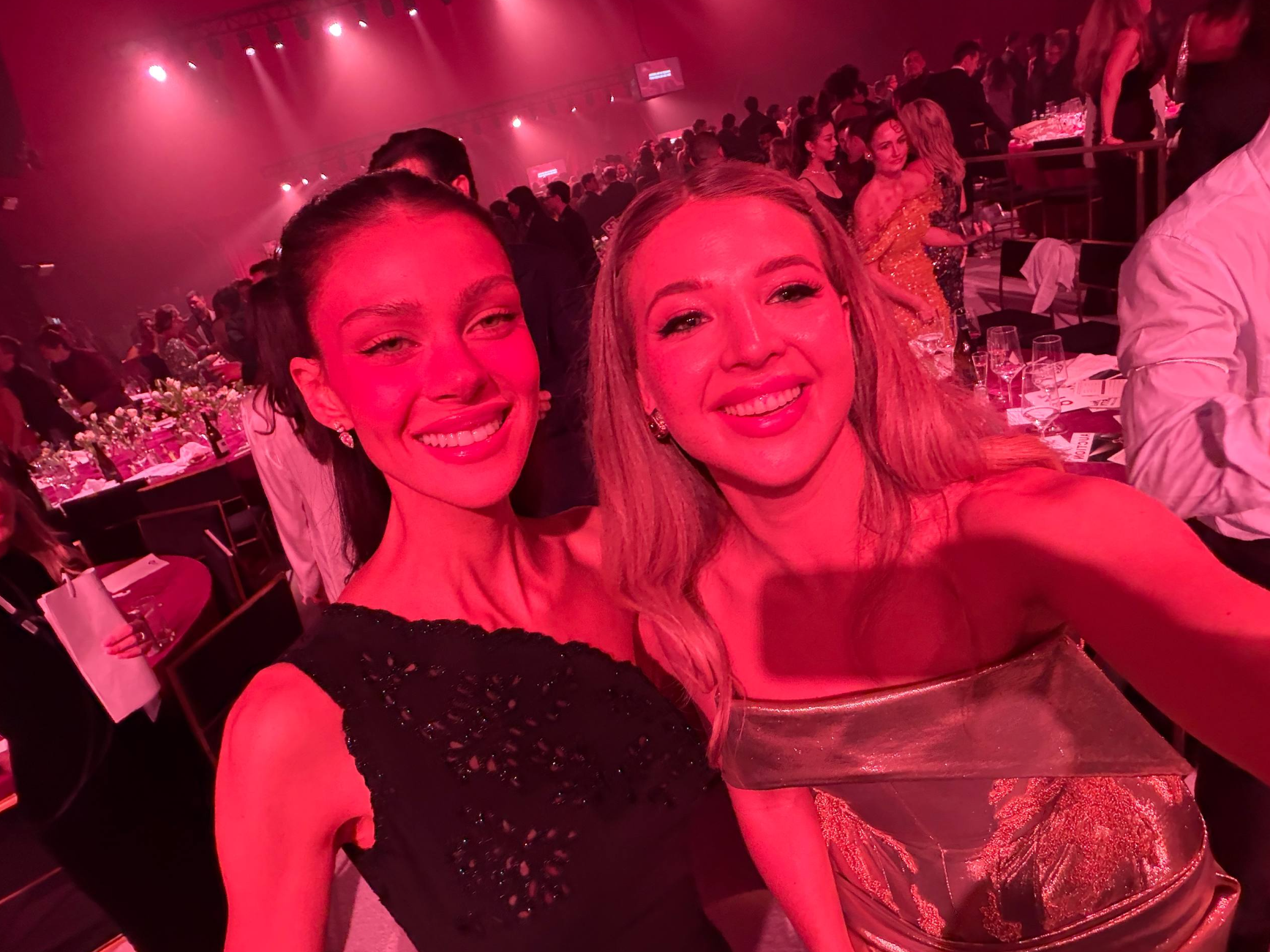 Аня Покров и Никола Пельтц