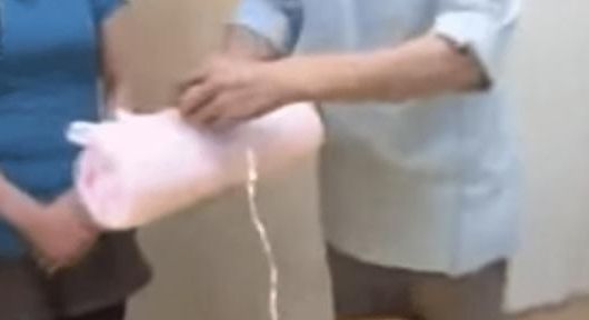 Пятиминутное эффективное упражнение от болей в спине Пятиминутное эффективное упражнение от болей в спине здоровый образ жизни,здоровье,упражнения