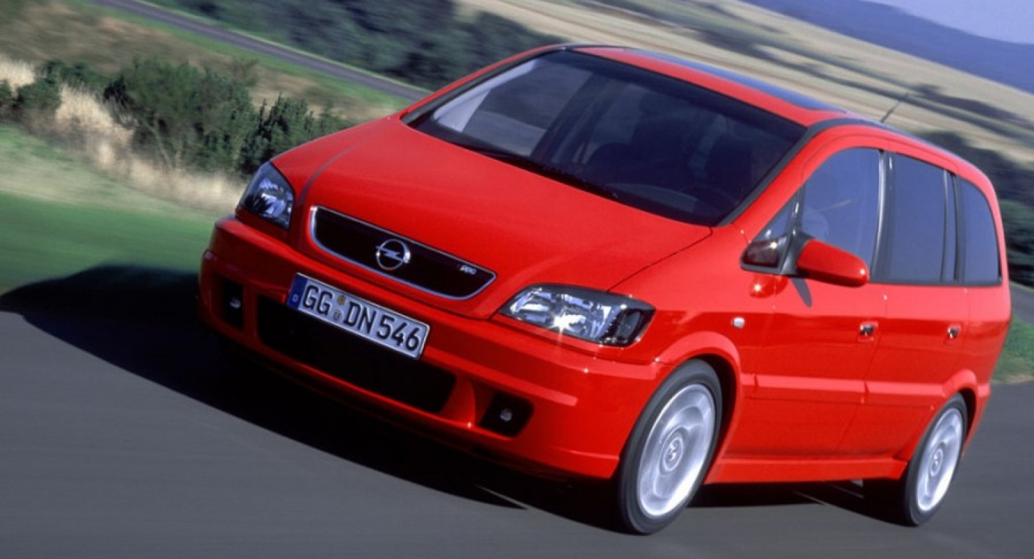 Opel Zafira – по прежнему самый популярный минивэн: Плюсы и минусы Автомобили
