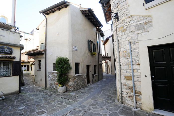 Прогулка по итальянскому острову солнца Прогулка по итальянскому острову солнца города,история,Италия,путешествие,страны,турист