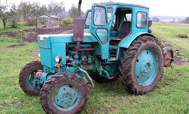 Экспортные модели самого знаменитого трактора СССР: советские инженеры делали их другими