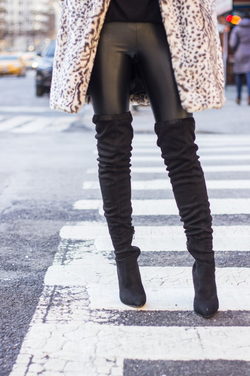 NYC Blogger: faux fur coat and over the knee boots 7