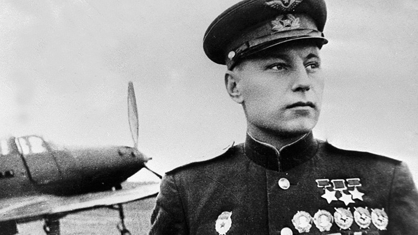 «Презрение к смерти»: как Александр Покрышкин прошёл путь от подручного кровельщика до маршала авиации