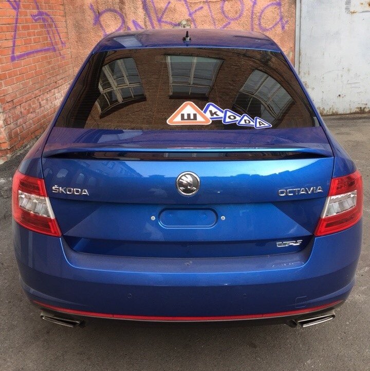 Народный креатив с наклейкой "Шипы" авто, автоприкол, наклейка, пдд, прикол, шипы