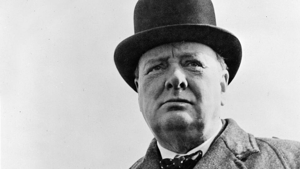 РЕН ТВ расскажет, как фото из отпуска подпортило репутацию Черчилля