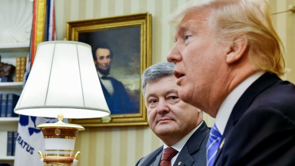 Как Трамп "поимел" Порошенко