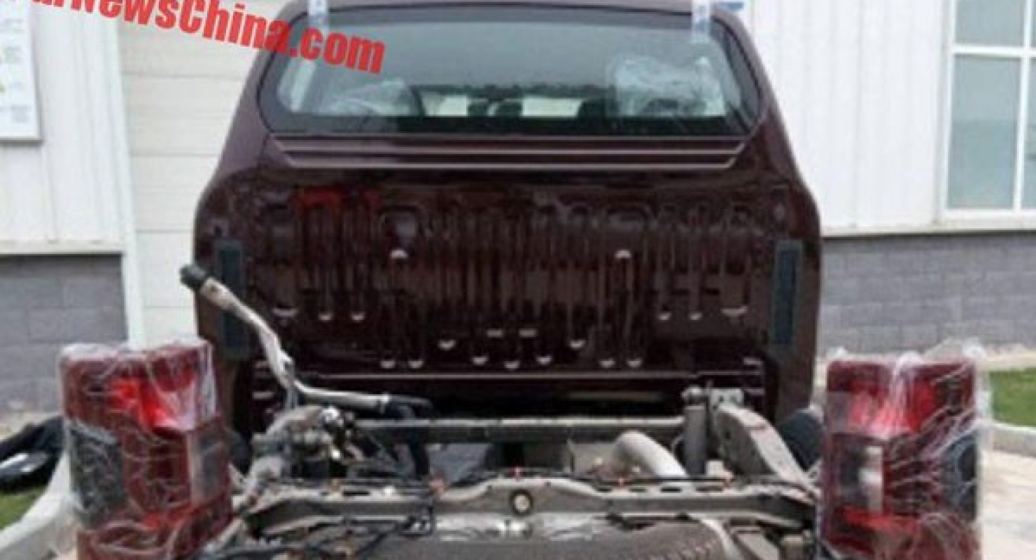 Представлен рендер первого пикапа ЛАЗ−695 2022