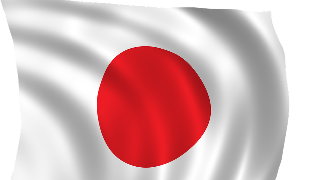 Абэ извинился перед Японией за назначение министра, обвиняемого в подкупе избирателей