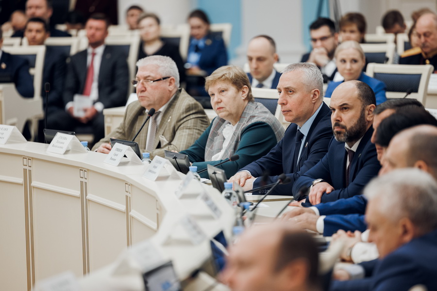 Губернатор выступил с ежегодным отчётом перед депутатами Рязанской облдумы
