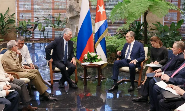 Здравствуйте, друзья! Ну, вот и все, встретились два одиночества, Куба и Россия. И повезло же. Это конечно юмор, но если задуматься о цифрах, тогда возникает вопрос, как это вообще возможно?-4