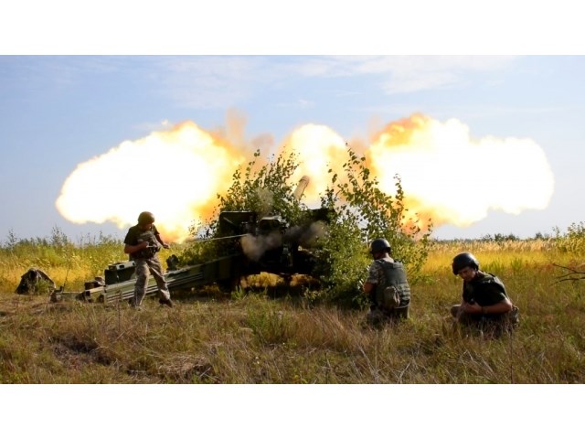 Обострение в Донбассе: может, великой державе пора защищать своих граждан? Обострение в Донбассе: может, великой державе пора защищать своих граждан? украина