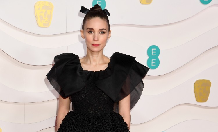 Руни Мара впервые заговорила о материнстве