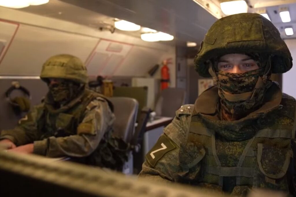 Над регионами РФ за ночь сбили 90 украинских беспилотников