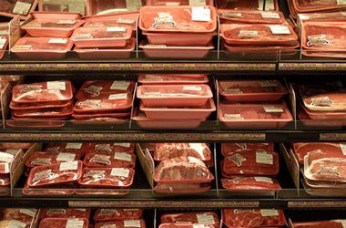Дожили: на Украине свинина стала дороже, чем в ЕС