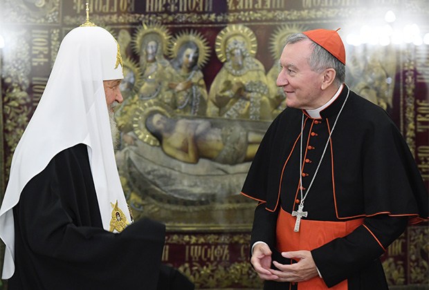 Встреча патриарха Кирилла и кардинала Пьетро Паролина прошла в Свято-Даниловом монастыре
