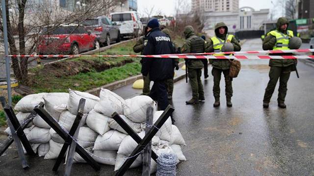 Сенатор рассказал об ответе России на недопуск россиян на выборы на Украине