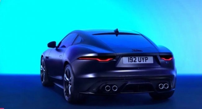 Jaguar попрощается со спорткаром F-Type юбилейной версией Автоновинки