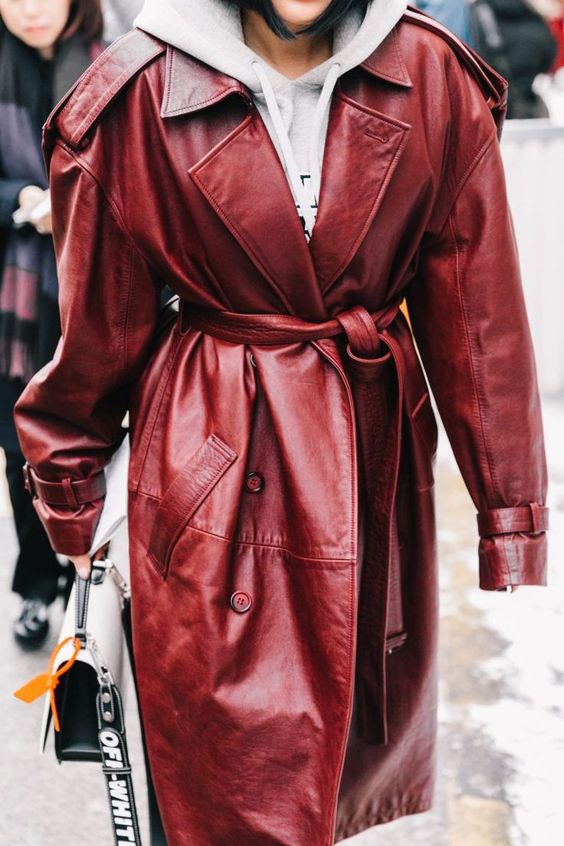 Что носить осенью 2019: кожа – главный тренд сезона мода,мода и красота,модные образы,модные тенденции,одежда и аксессуары