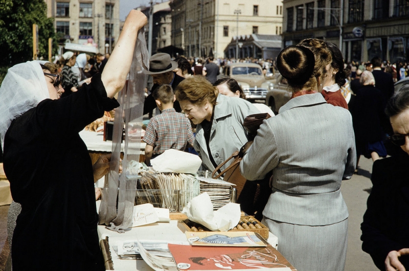 Уличная торговля в Москве 1959 года глазами фотографа The New York Times