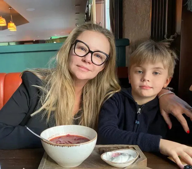 На фоне скандального развода Мария Миронова сделала признание о первом муже Миронова, актриса, Мария, Андрей, Андреем, Сорокой, который, Сорока, Удалова, Игоря, первого, Удалов, развода, моего, Мироновой, удивительный, стала, добиваться, через, права