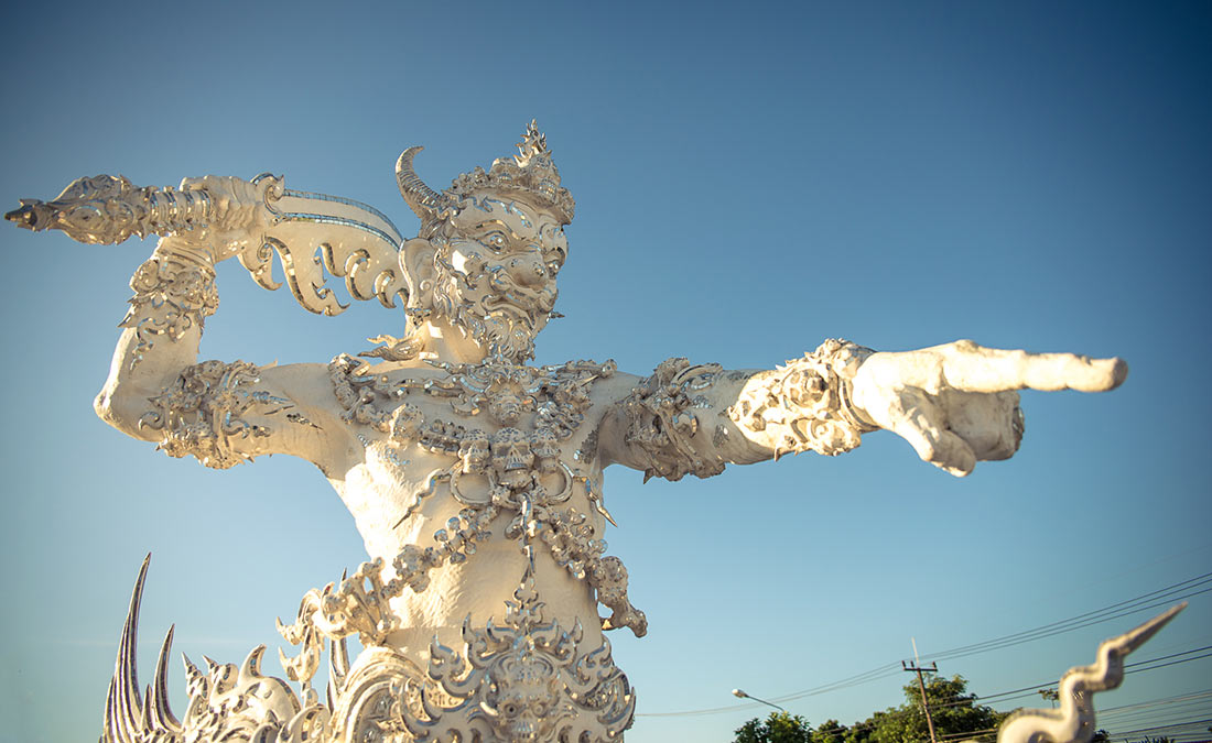 Белый храм Ват Ронг Кхун: самый удивительный и необычный буддийский храм 