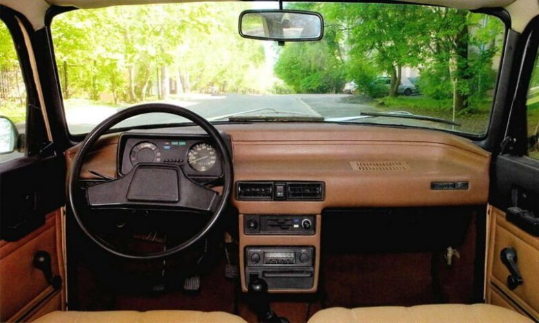 Moskvich 2140SL – роскошь по доступной цене Moskvich 2140SL – роскошь по доступной цене