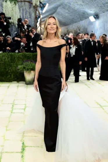 Met Gala — 2026: Джиджи Хадид, Аманда Сейфрид, Зои Кравиц, Оливия Уайлд на красной дорожке Images, Саттон, Джекман, костюма, Броуди, Метрополитенмузее, ХемингуэйСара, Джорджина, СториРозеЭдриан, ПиджонКоннор, ПиджонСара, ФостерСэм, СмитДрю, СмитСэм, РотРанее, ФостерХью, КристиХью, КристиГвендолин, УайлдГвендолин, УайлдОливия