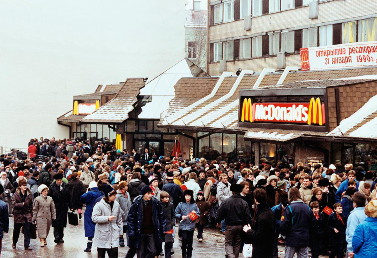 Открытие Макдональдса в Москве.