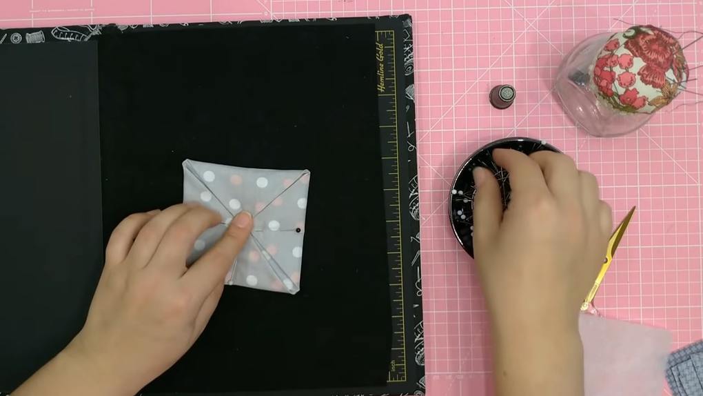 И машинка не нужна. Шью простые, но очень красивые блоки оригами, из которых можно собрать одеяло, плед и не только мастер-класс,шитье