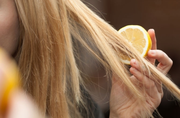 Фотография: 10 простых вариантов использования лимона в косметических целях №9 - BigPicture.ru