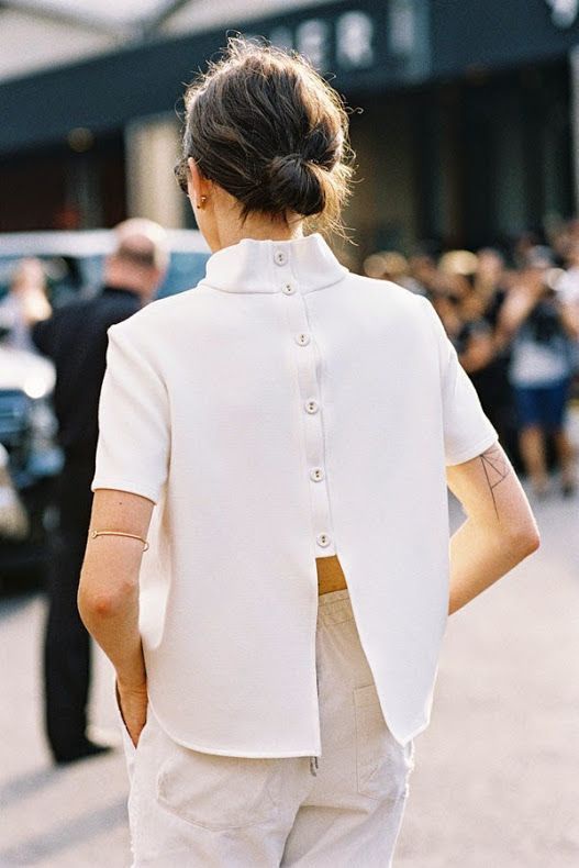 Белые блузки и платья с интересным декором на спине вдохновение,идеи,Одежда