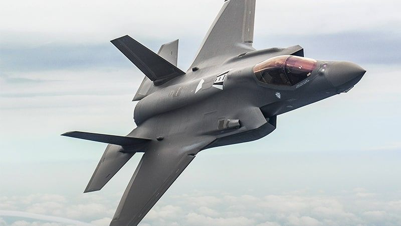 Bloomberg: F-35 по-прежнему делают с дефектами даже после постройки 800-го истребителя Весь мир