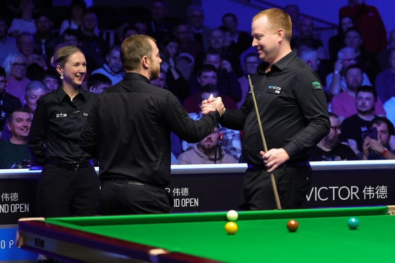 Марк Аллен поздравил Джордана Брауна с тремя победами на этой неделе и пожелал успеха в дальнейшем (фото: WST)