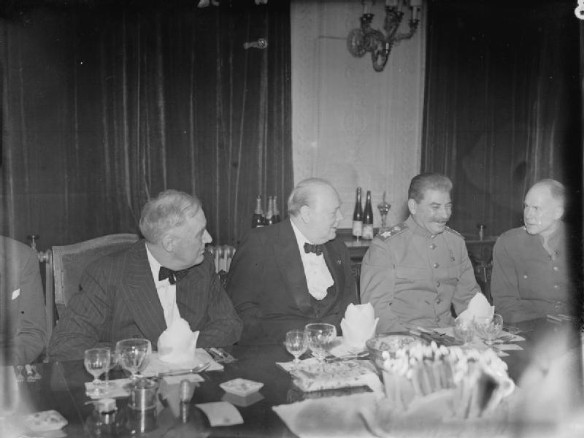 Франклин Рузвельт, Уинстон Черчилль, Иосиф Сталин. Фото: wikipedia.org