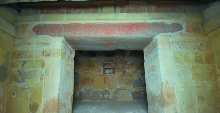 В Мексике из-под земли «восстала» 1700-летняя гробница itemprop=