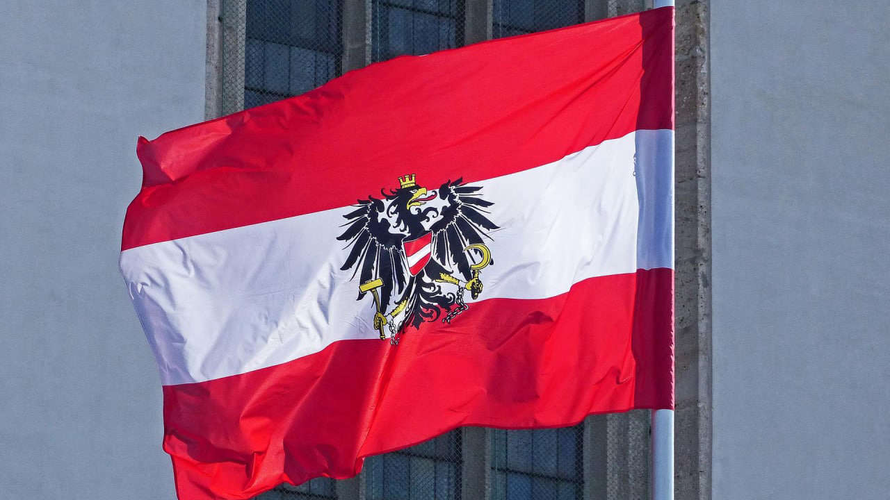 Кандидат в президенты Австрии Турнхофер рассказал ФАН об актуальных проблемах в стране