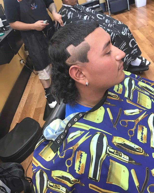 25 диких причёсок, которые могли сделать только самые странные люди 25 диких причёсок, которые могли сделать только самые странные люди волосы,красота,мода,прически