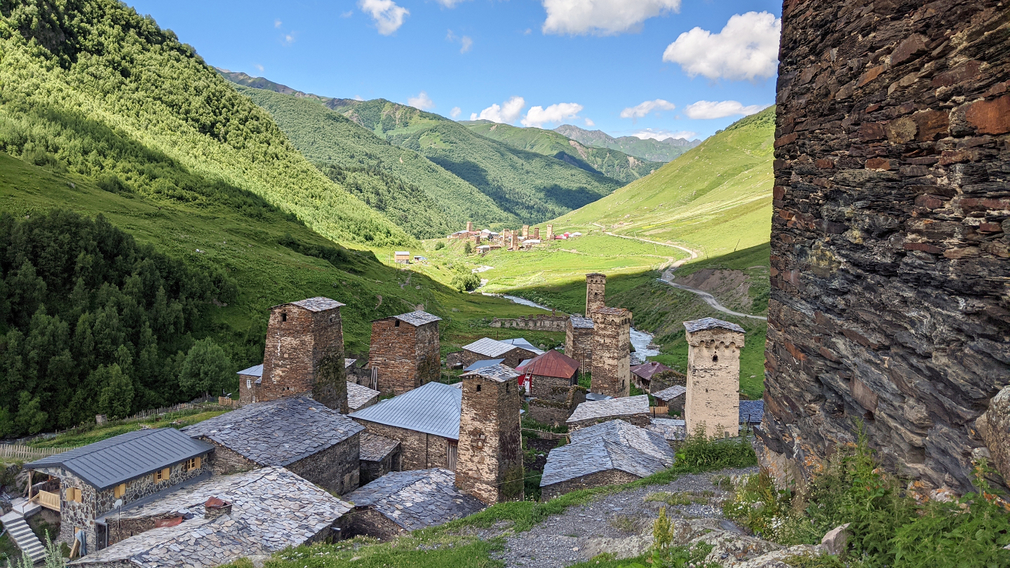 Куда отправиться в 2026 году: пять главных трендов в мире путешествий России, которые, места, можно, тренд, маршруты, становится, только, Карелии, предлагают, выбирают, увидеть, Москве, СанктПетербурге, комплексы, поездка, найти, новые, деревни, небом